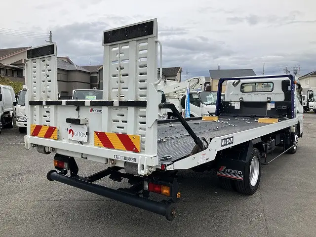 三菱 キャンター 2PG-FEB90(2WD)の写真8