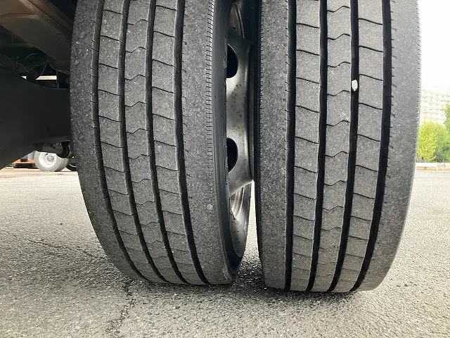 三菱 キャンター 2PG-FEB90(2WD)の写真25