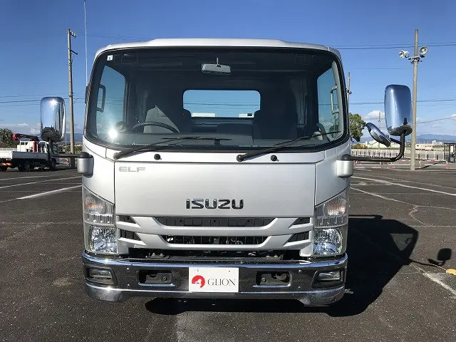 いすゞ エルフ TRG-NPR85AN(2WD)の写真2