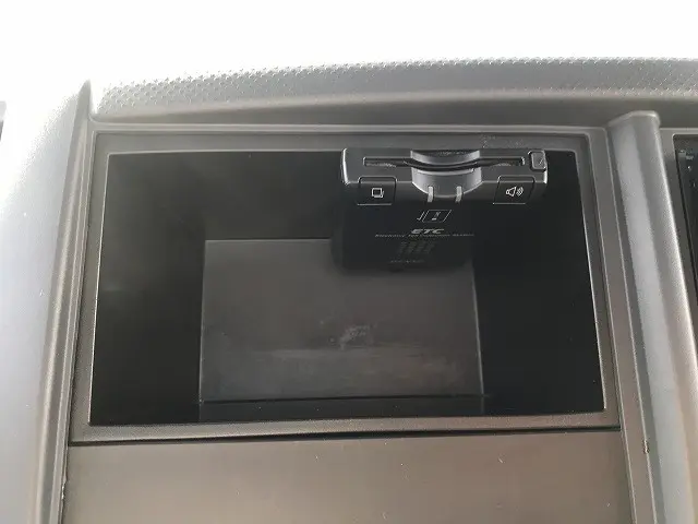 いすゞ エルフ TRG-NPR85AN(2WD)の写真37