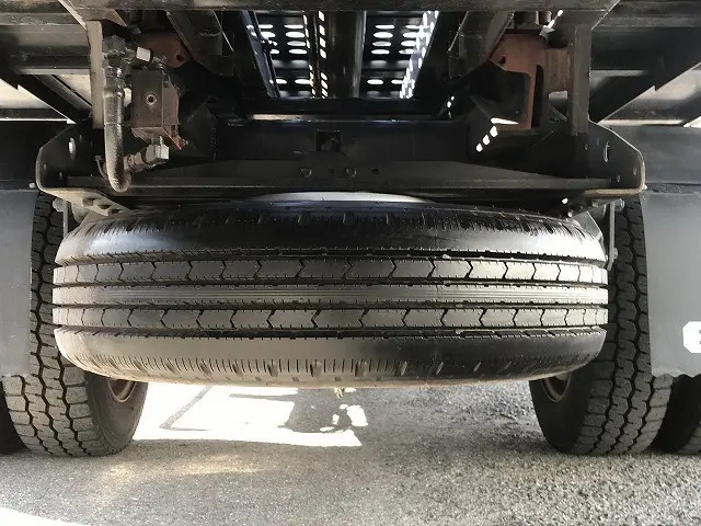 いすゞ エルフ TRG-NPR85AN(2WD)の写真40