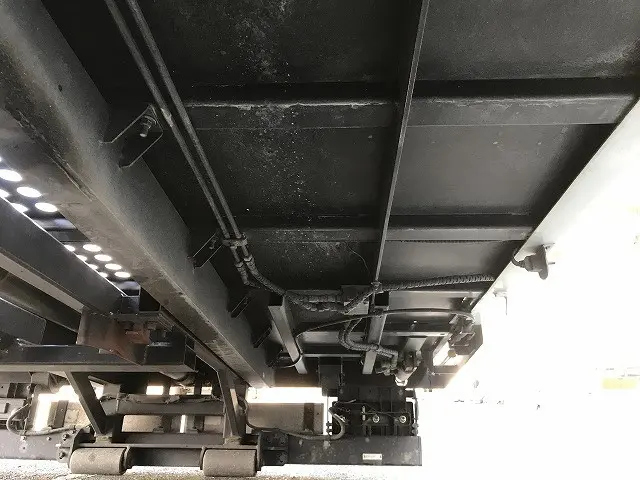 いすゞ エルフ TRG-NPR85AN(2WD)の写真45