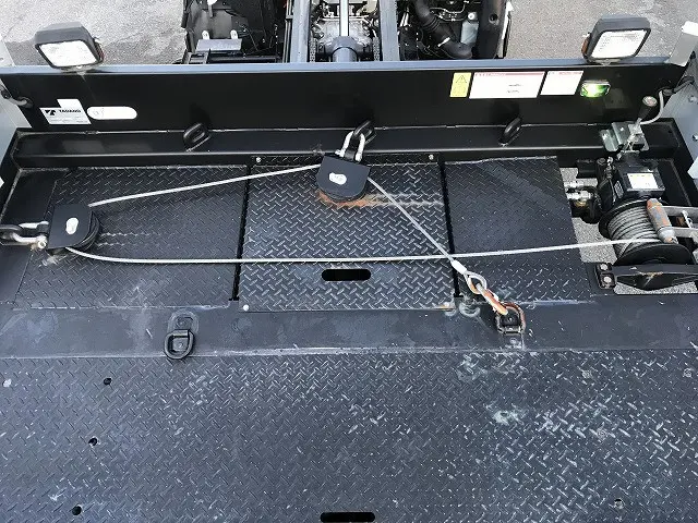 いすゞ エルフ 2RG-NPR88AN(2WD)の写真39