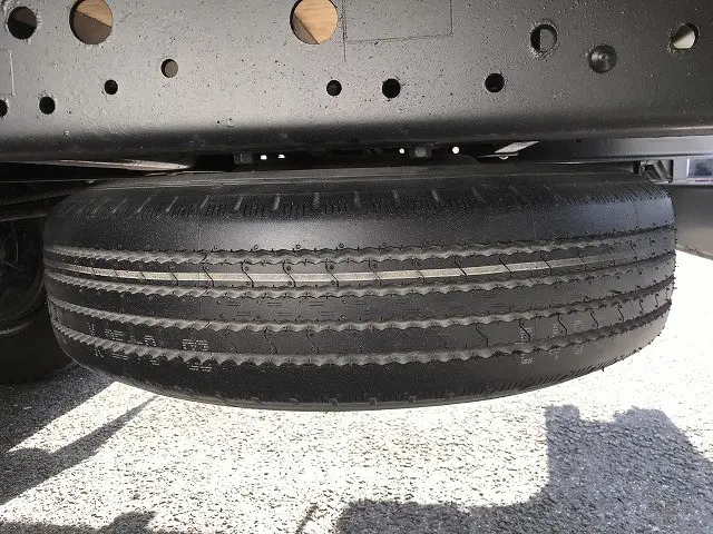 いすゞ エルフ TRG-NPR85AR(2WD)の写真45