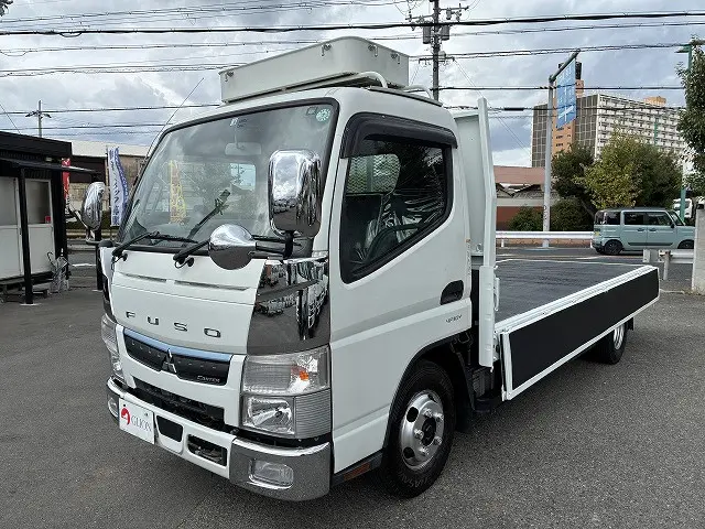 三菱 キャンター 2RG-FEA20(2WD)の写真9