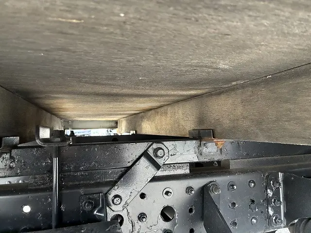 三菱 キャンター 2RG-FEA20(2WD)の写真20