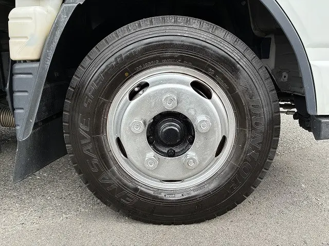三菱 キャンター 2RG-FEA20(2WD)の写真21