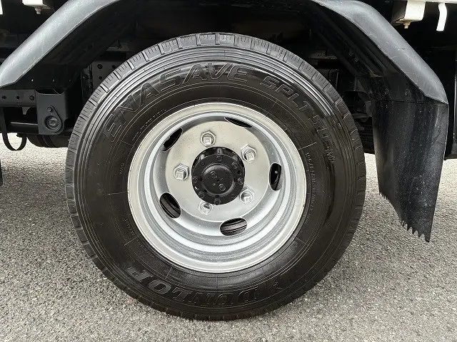 三菱 キャンター 2RG-FEA20(2WD)の写真25