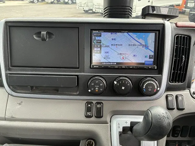 三菱 キャンター 2RG-FEA20(2WD)の写真37