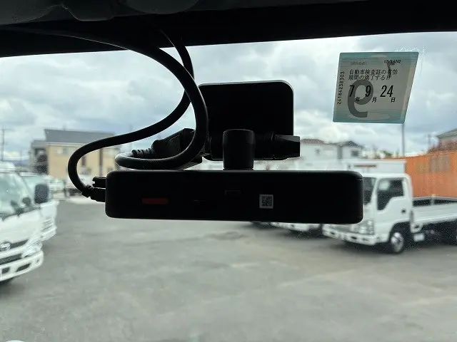 三菱 キャンター 2RG-FEA20(2WD)の写真38