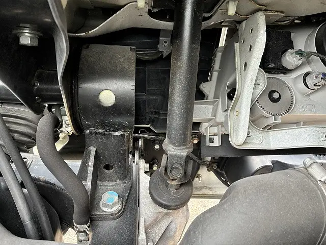 三菱 キャンター 2RG-FEA20(2WD)の写真45