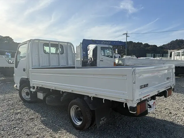 いすゞ エルフ TKG-NHR85A(2WD)の写真6