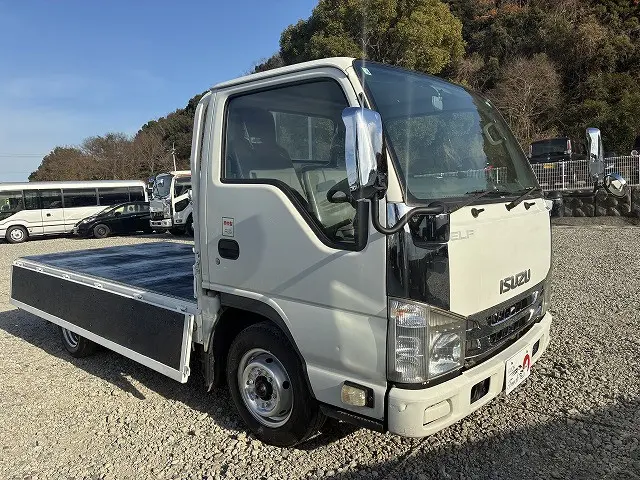 いすゞ エルフ TKG-NHR85A(2WD)の写真10
