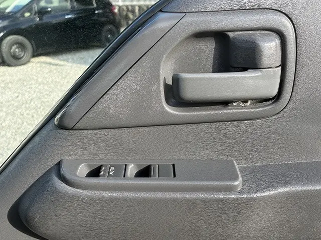 いすゞ エルフ TKG-NHR85A(2WD)の写真38