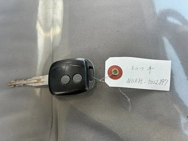 いすゞ エルフ TKG-NHR85A(2WD)の写真39