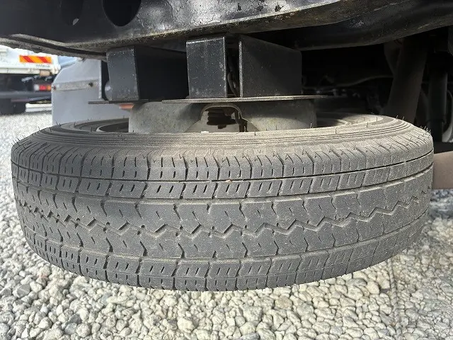 いすゞ エルフ TKG-NHR85A(2WD)の写真43