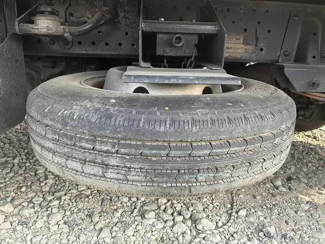 いすゞ エルフ TKG-NHR85A(2WD)の写真48