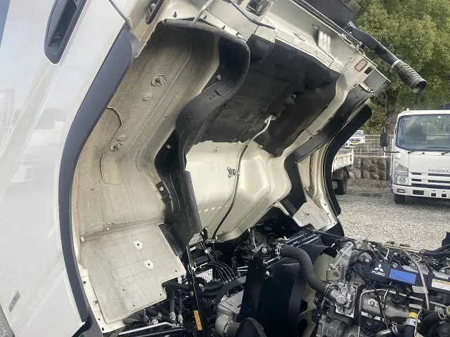 三菱 キャンター TPG-FEB50(2WD)の写真17