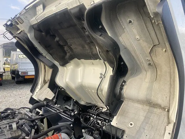 三菱 キャンター TPG-FEB50(2WD)の写真23