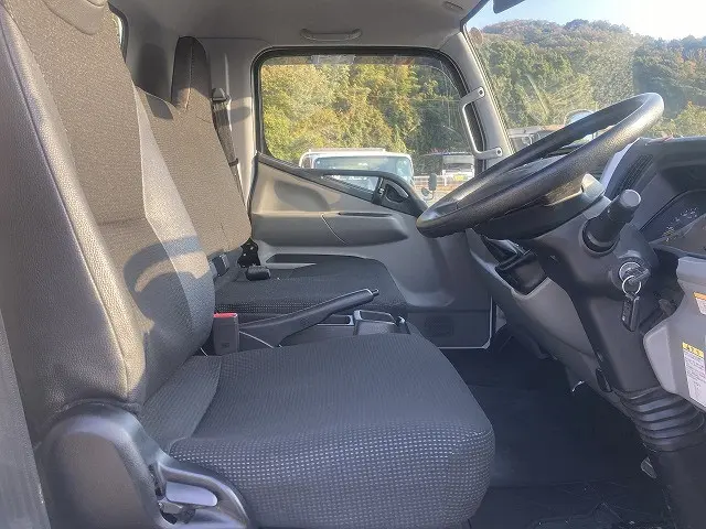 三菱 キャンター TPG-FEB50(2WD)の写真27