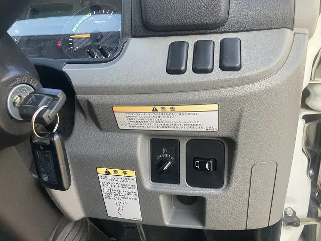 三菱 キャンター TPG-FEB50(2WD)の写真34
