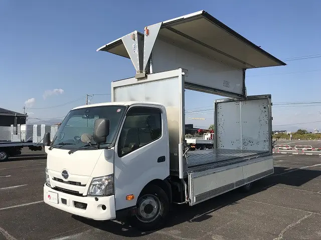 日野 デュトロ 2KG-XZU720M(2WD)の写真1