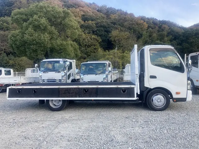 日野 デュトロ SKG-XZC710M(2WD)の写真12