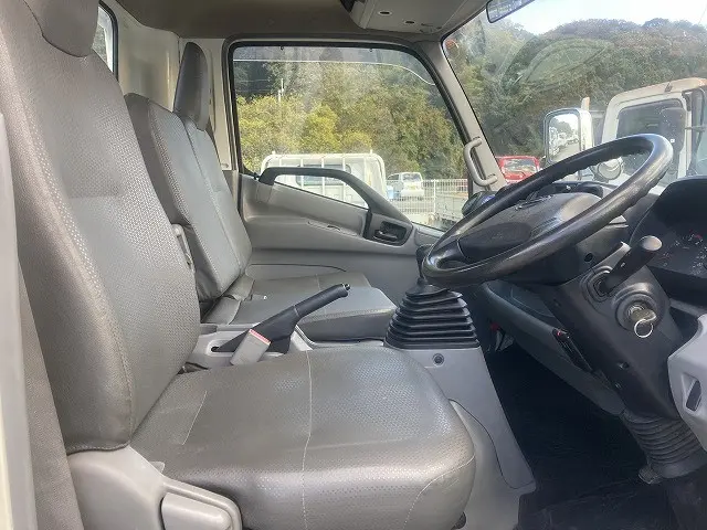 日野 デュトロ SKG-XZC710M(2WD)の写真27