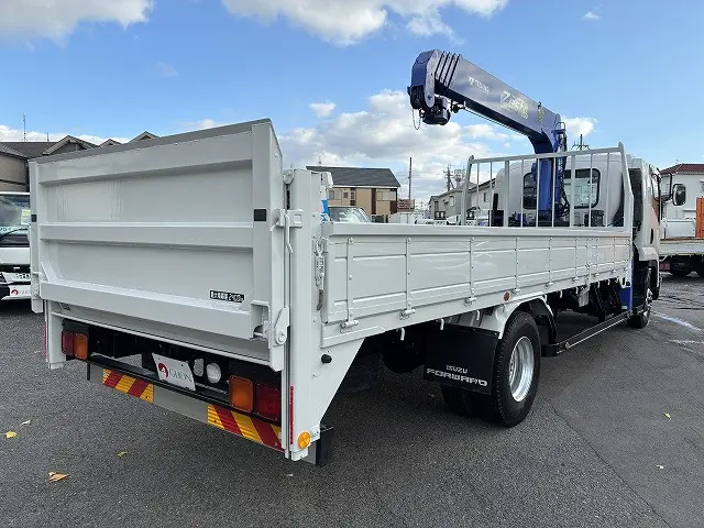 いすゞ フォワード TKG-FRR90S2(2WD)の写真8