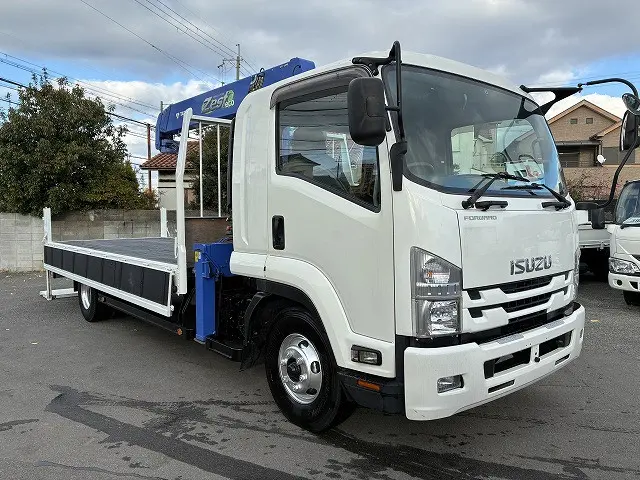 いすゞ フォワード TKG-FRR90S2(2WD)の写真10
