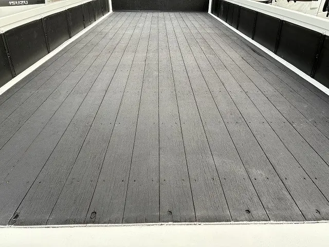 いすゞ フォワード TKG-FRR90S2(2WD)の写真13