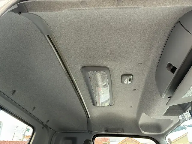 いすゞ フォワード TKG-FRR90S2(2WD)の写真34