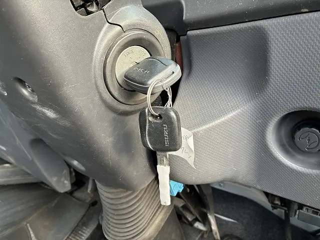 いすゞ フォワード TKG-FRR90S2(2WD)の写真36