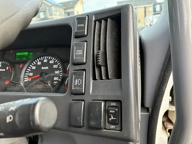 いすゞ フォワード TKG-FRR90S2(2WD)の写真37