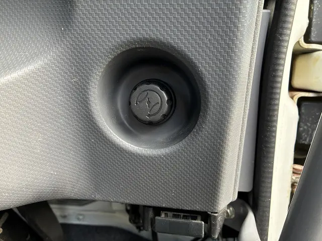 いすゞ フォワード TKG-FRR90S2(2WD)の写真38