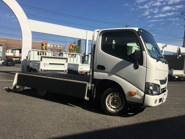 トヨタ トヨエース ABF-TRY220(2WD)の写真10