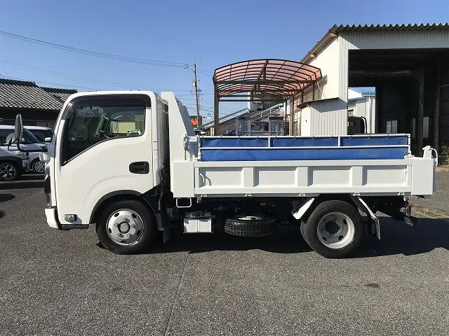 いすゞ エルフ 2RG-NKR88AT(2WD)の写真15