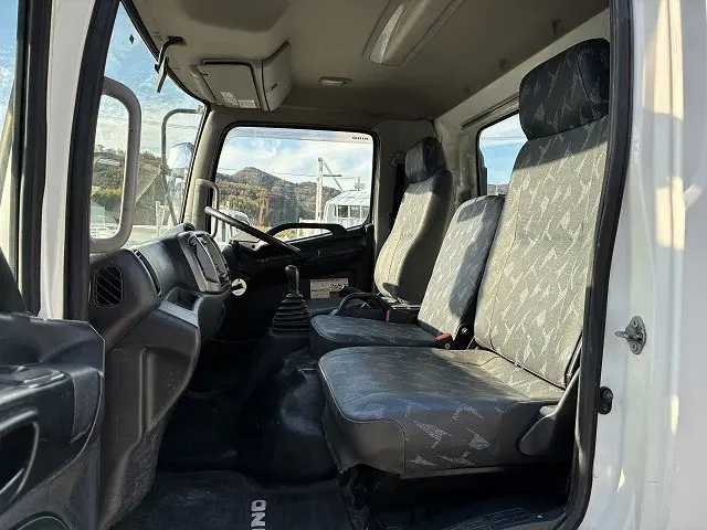 日野 レンジャー BKG-FC7JKYA(2WD)の写真31