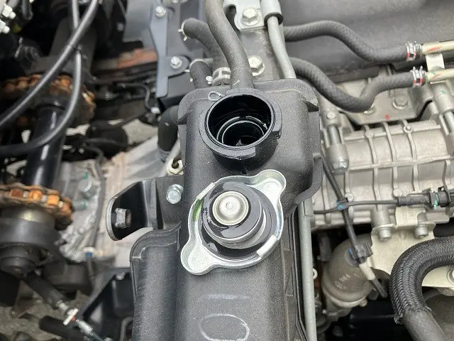 三菱 キャンター 2PG-FEB80(2WD)の写真16