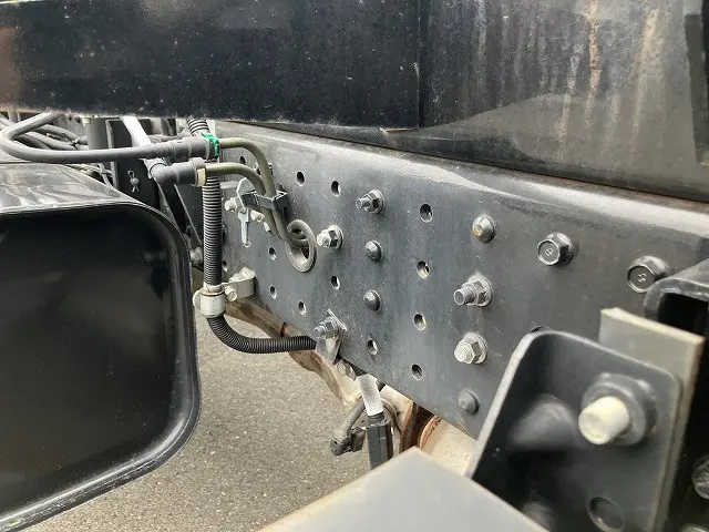 三菱 キャンター 2PG-FEB80(2WD)の写真21