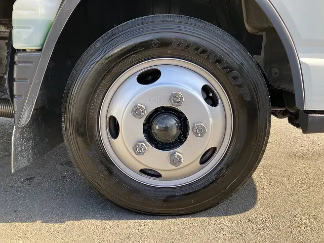 三菱 キャンター TPG-FEA50(2WD)の写真24