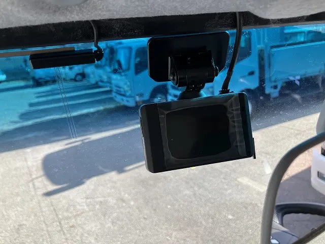 三菱 キャンター TPG-FEA50(2WD)の写真42