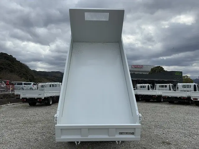 三菱 キャンター TKG-FBA30(2WD)の写真7