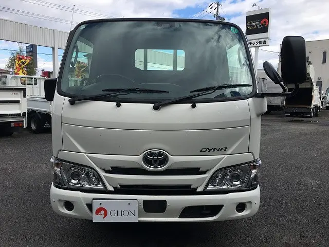 トヨタ ダイナ 3BF-TRY230(2WD)の写真2