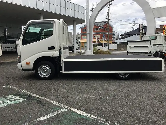 トヨタ ダイナ 3BF-TRY230(2WD)の写真12