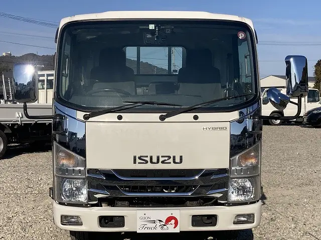 いすゞ エルフ TQG-NMR85AN(2WD)の写真2