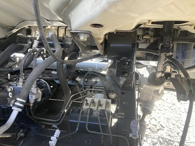 いすゞ エルフ TQG-NMR85AN(2WD)の写真19