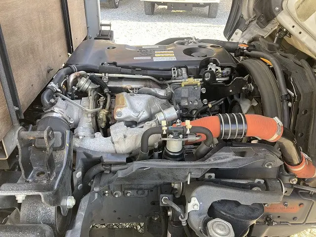 いすゞ エルフ TQG-NMR85AN(2WD)の写真20