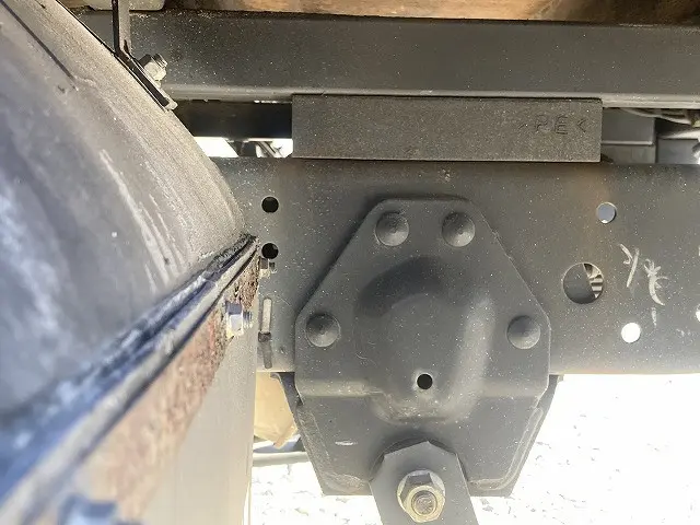 いすゞ エルフ TQG-NMR85AN(2WD)の写真44