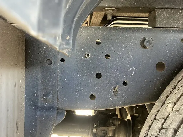 いすゞ エルフ TQG-NMR85AN(2WD)の写真45